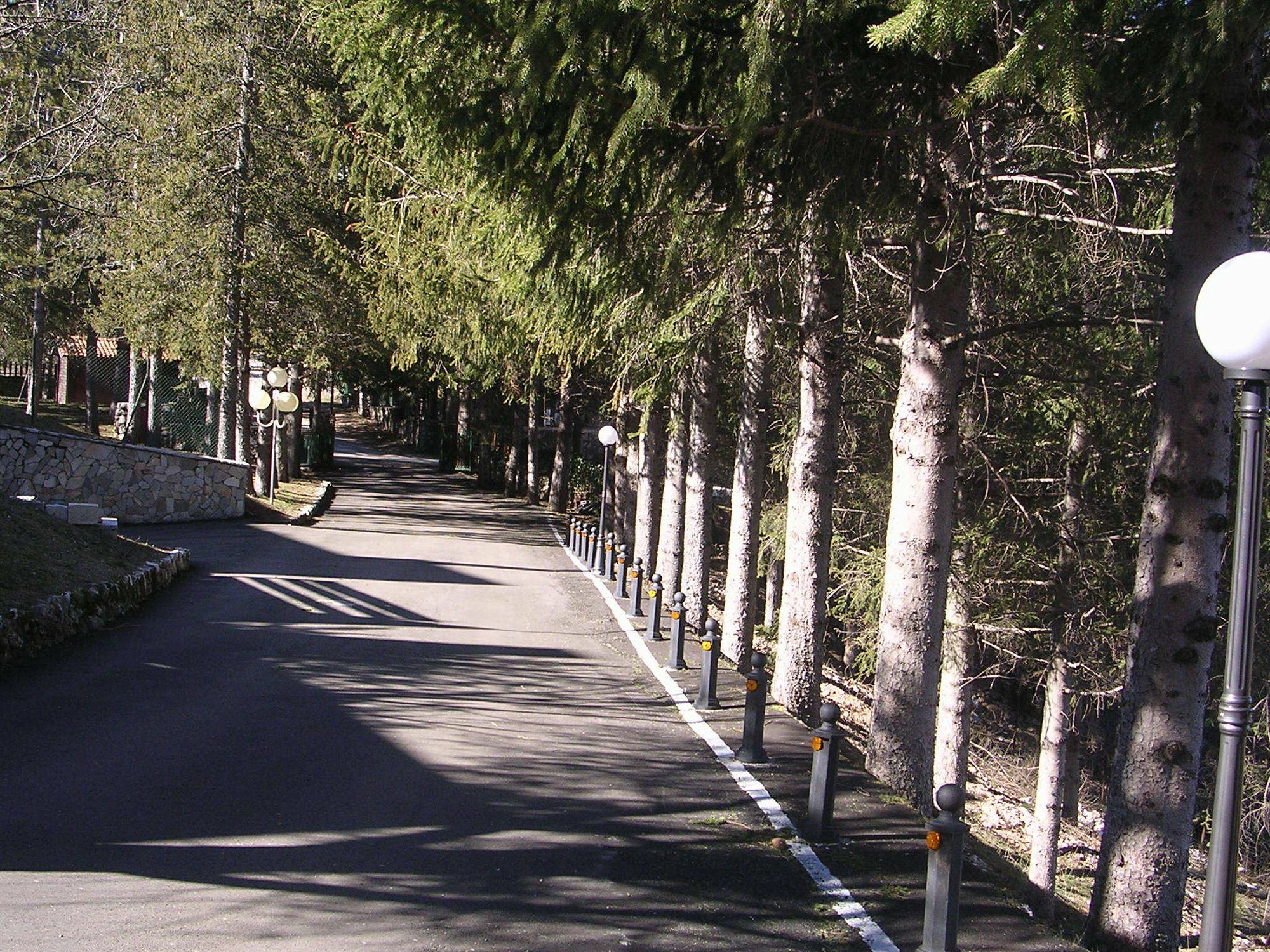 بيسكاسيرولي Hotel Orso Bianco المظهر الخارجي الصورة